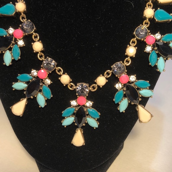 J Crew Statement Necklace - Picture 3 of 10